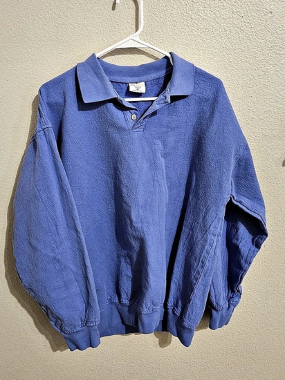 Sea Breeze Blue Pullover Size Medium 100$ Cotton - Picture 1 of 2